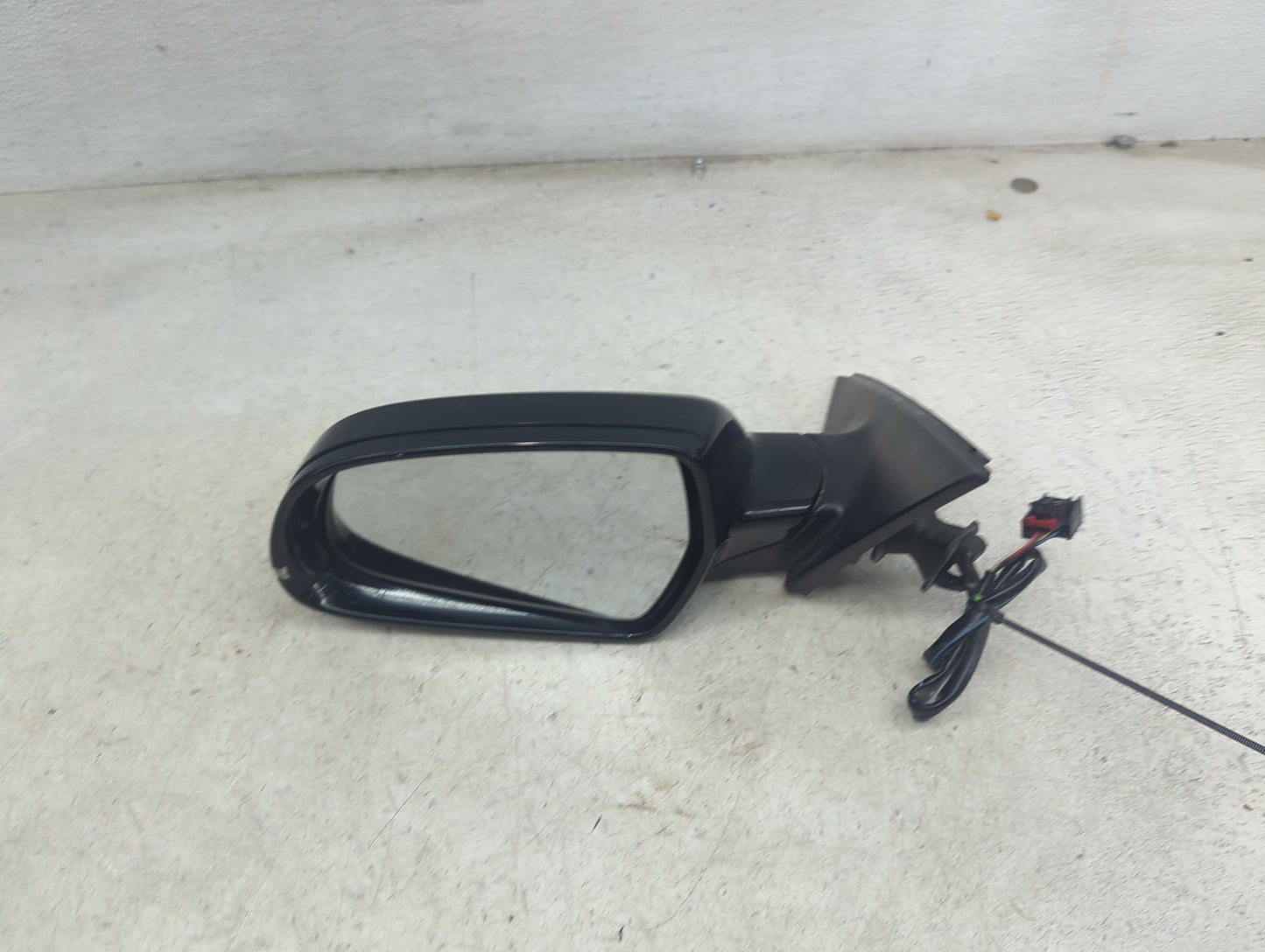 2010-2016 Audi A4 Driver Side View Mirror - Left Door Mirror OEM Used - Oemusedautoparts1.com
