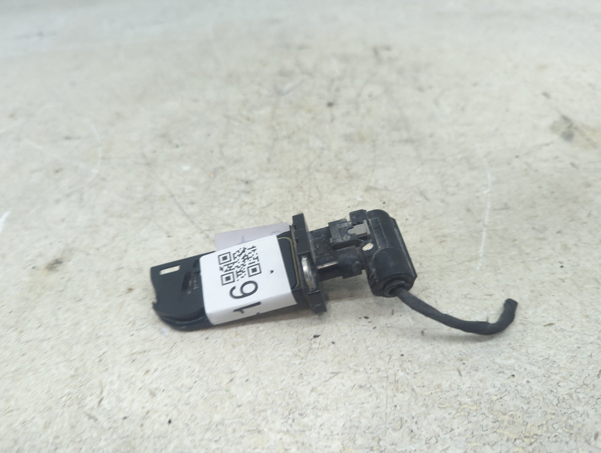 2013-2016 Audi A4 Mass Air Flow Meter Maf Sensor 1481416 - Oemusedautoparts1.com