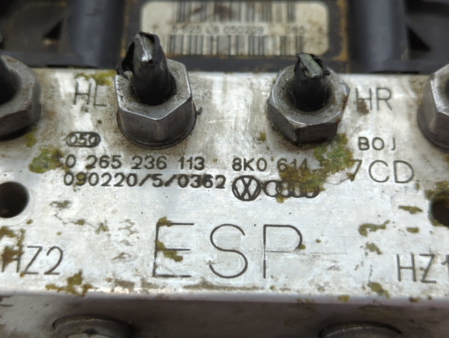 2013 Audi A4 ABS Pump Control Module Replacement P/N:8K0 614 517CD 8K0 614 517GM, 8K0 907 379 CK Fits OEM Used Auto Parts -