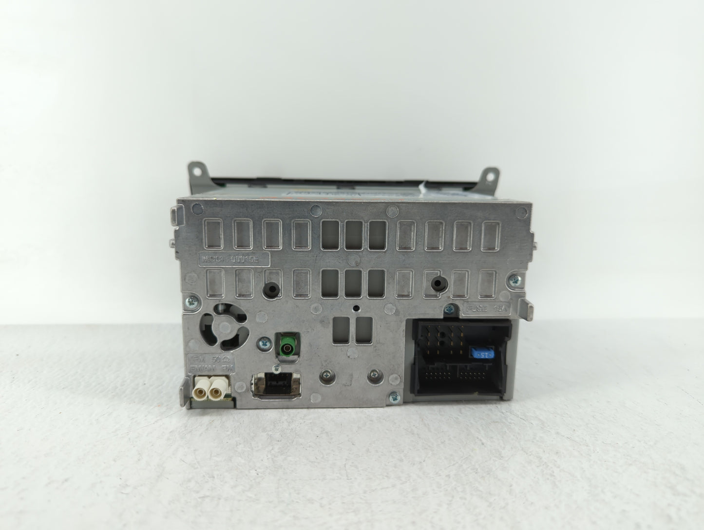 2013-2016 Audi A4 Quattro Am Fm Cd Player Radio Receiver - Oemusedautoparts1.com