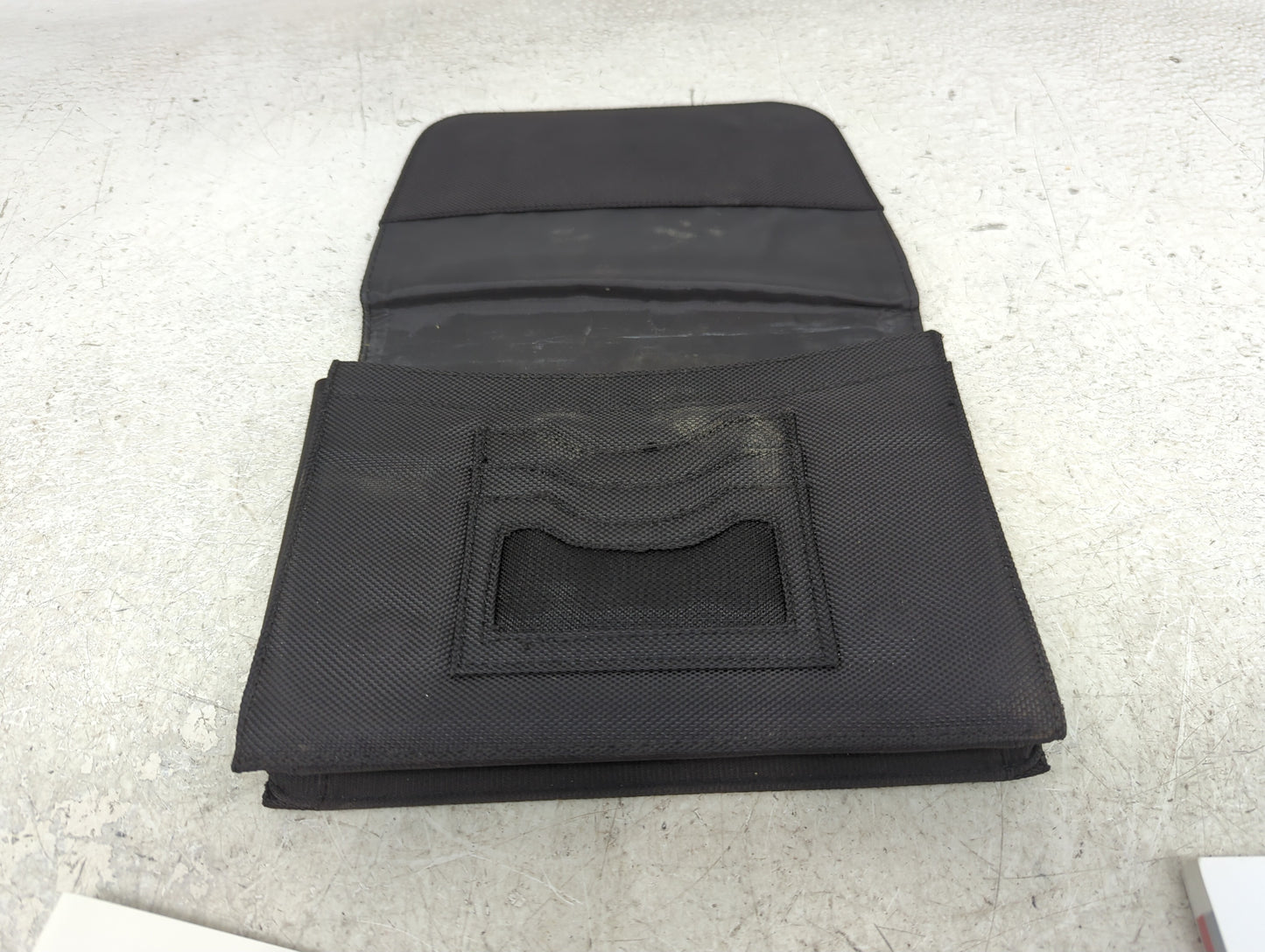 2013 Audi A5 Owners Manual Book Guide P/N:132.561.8T0.23 OEM Used Auto Parts - Oemusedautoparts1.com