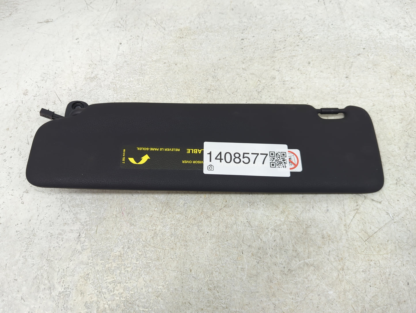 2012-2013 Audi A5 Sun Visor Shade Replacement Passenger Right Mirror Fits Fits 2012 2013 OEM Used Auto Parts - Oemusedautopa