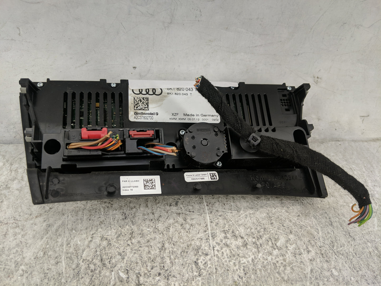 2010-2013 Audi A5 Climate Control Module Temperature AC/Heater Replacement P/N:8K1820043T A2C37832700 Fits OEM Used Auto Par
