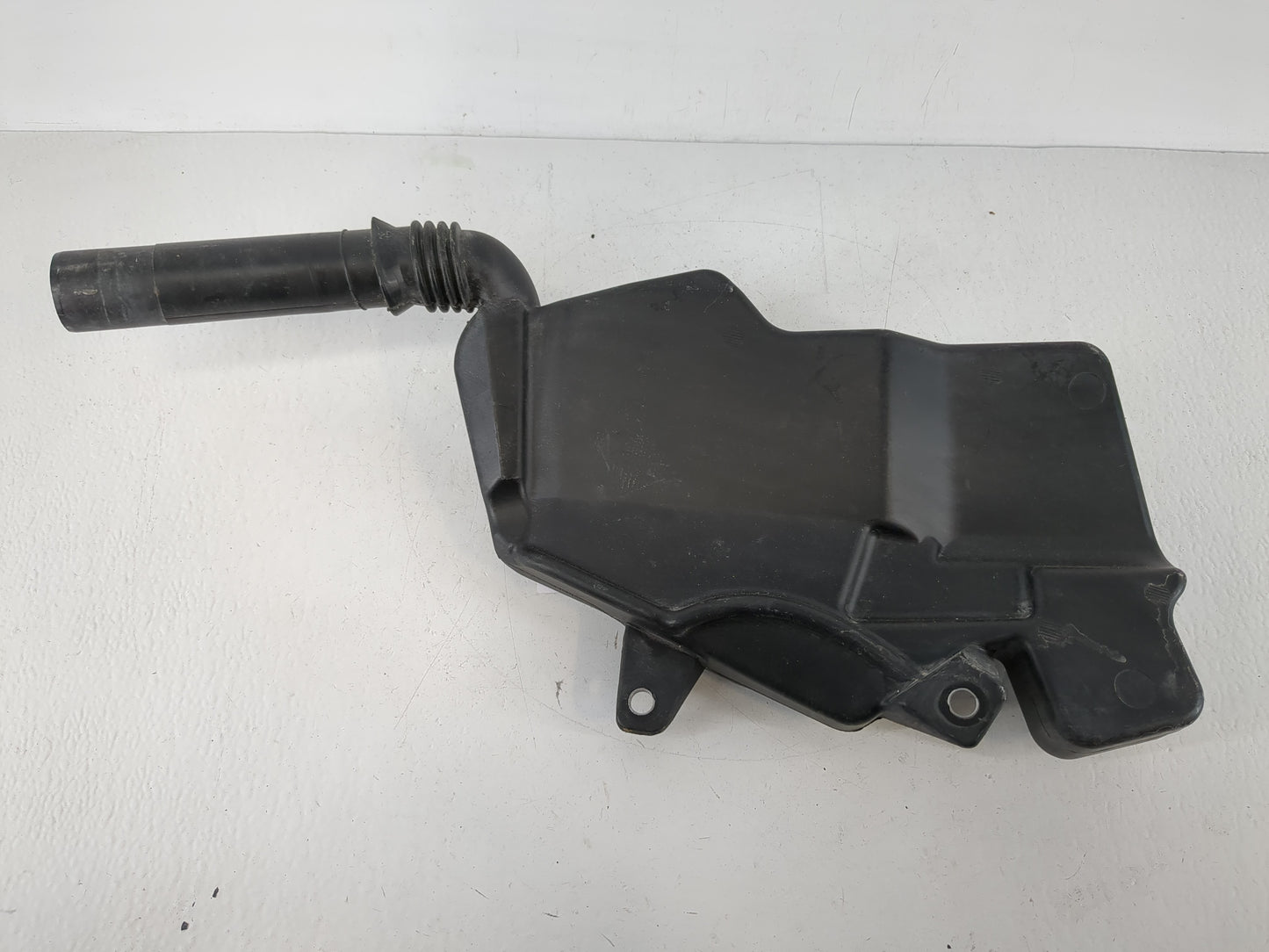2012-2018 Audi A6 Windshield Washer Fluid Reservoir Bottle Oem - Oemusedautoparts1.com