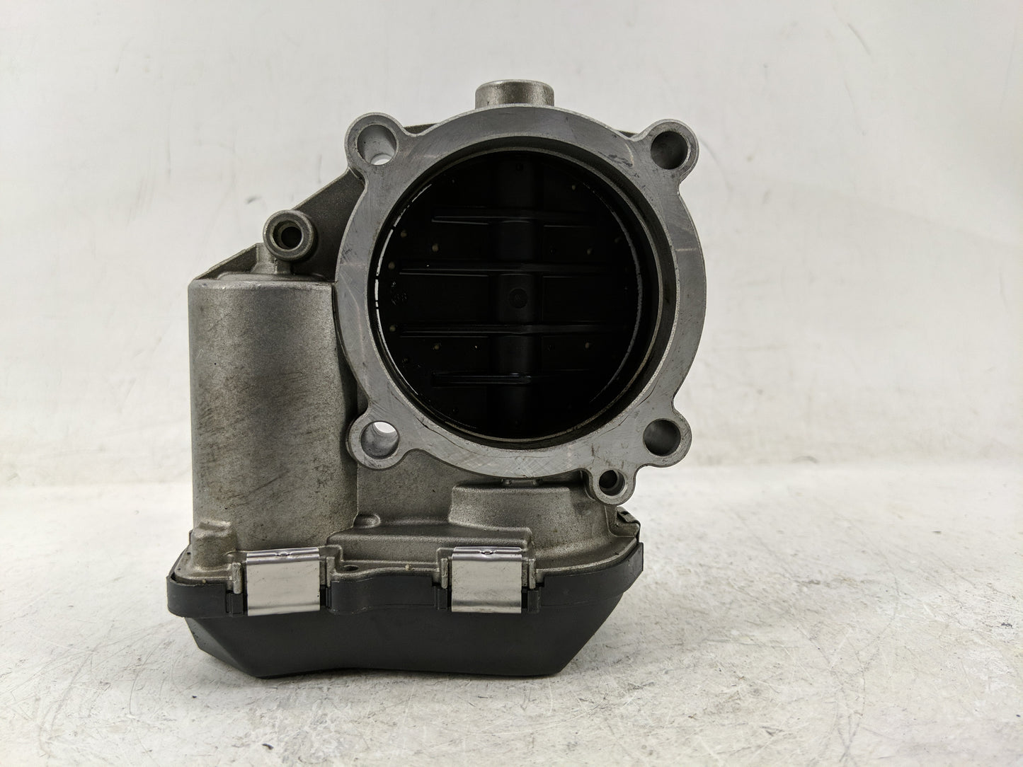 2009-2018 Audi A6 Throttle Body P/N:06E 133 062 G Fits Fits 2008 2009 2010 2011 2012 2013 2014 2015 2016 2017 2018 2019 OEM