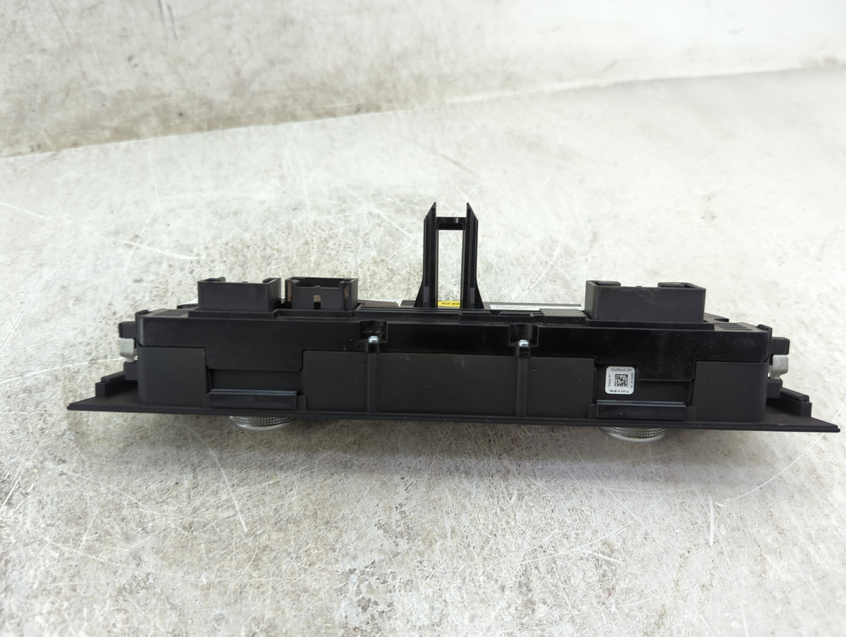 2013 Audi A6 Climate Control Module Temperature AC/Heater Replacement P/N:4G0820043AF A2C81395700 Fits OEM Used Auto Parts -