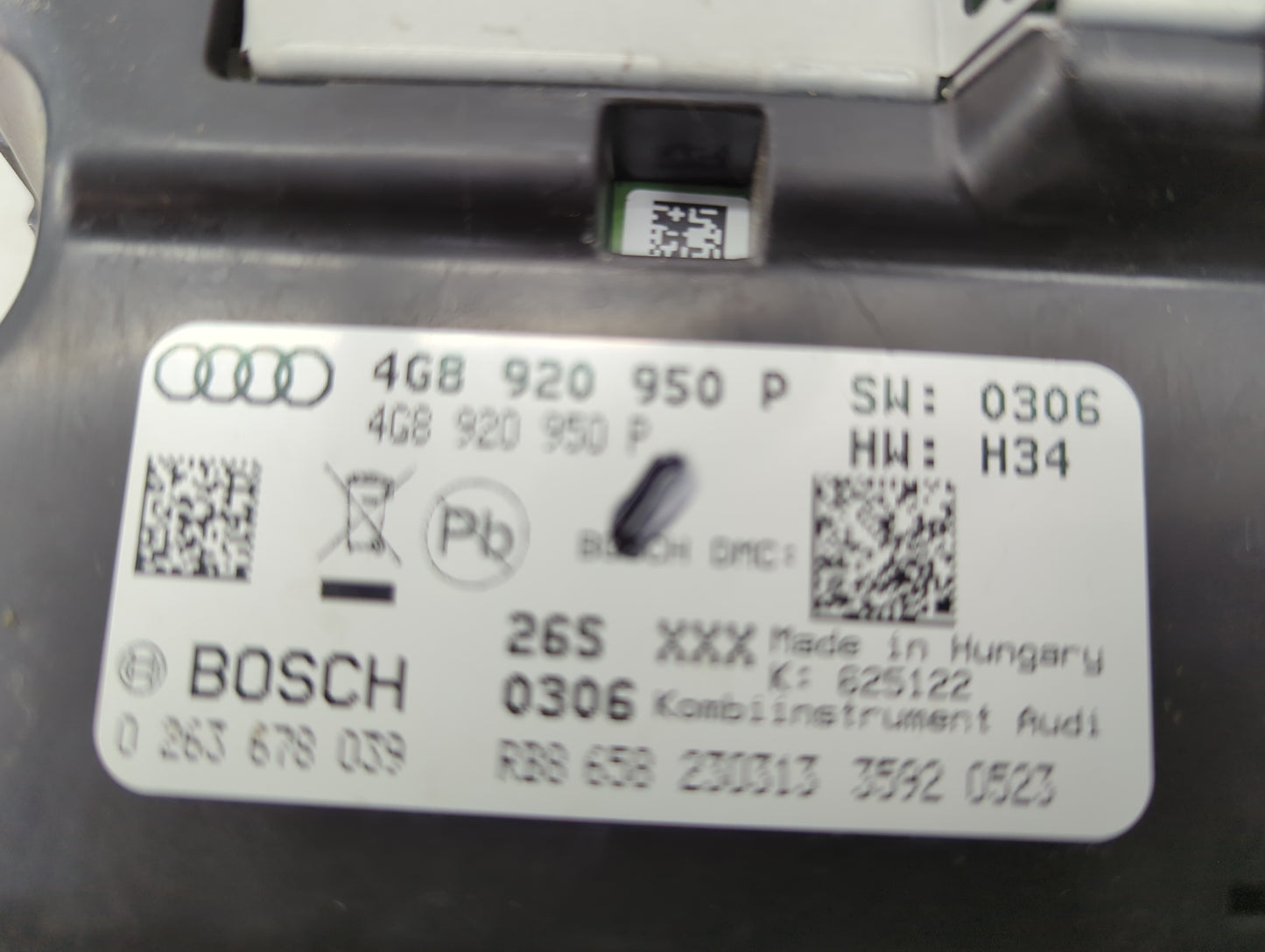 2012-2015 Audi A6 Instrument Cluster Speedometer Gauges P/N:4G8 920 950 P Miles: Fits Fits 2012 2013 2014 2015 OEM Used Auto