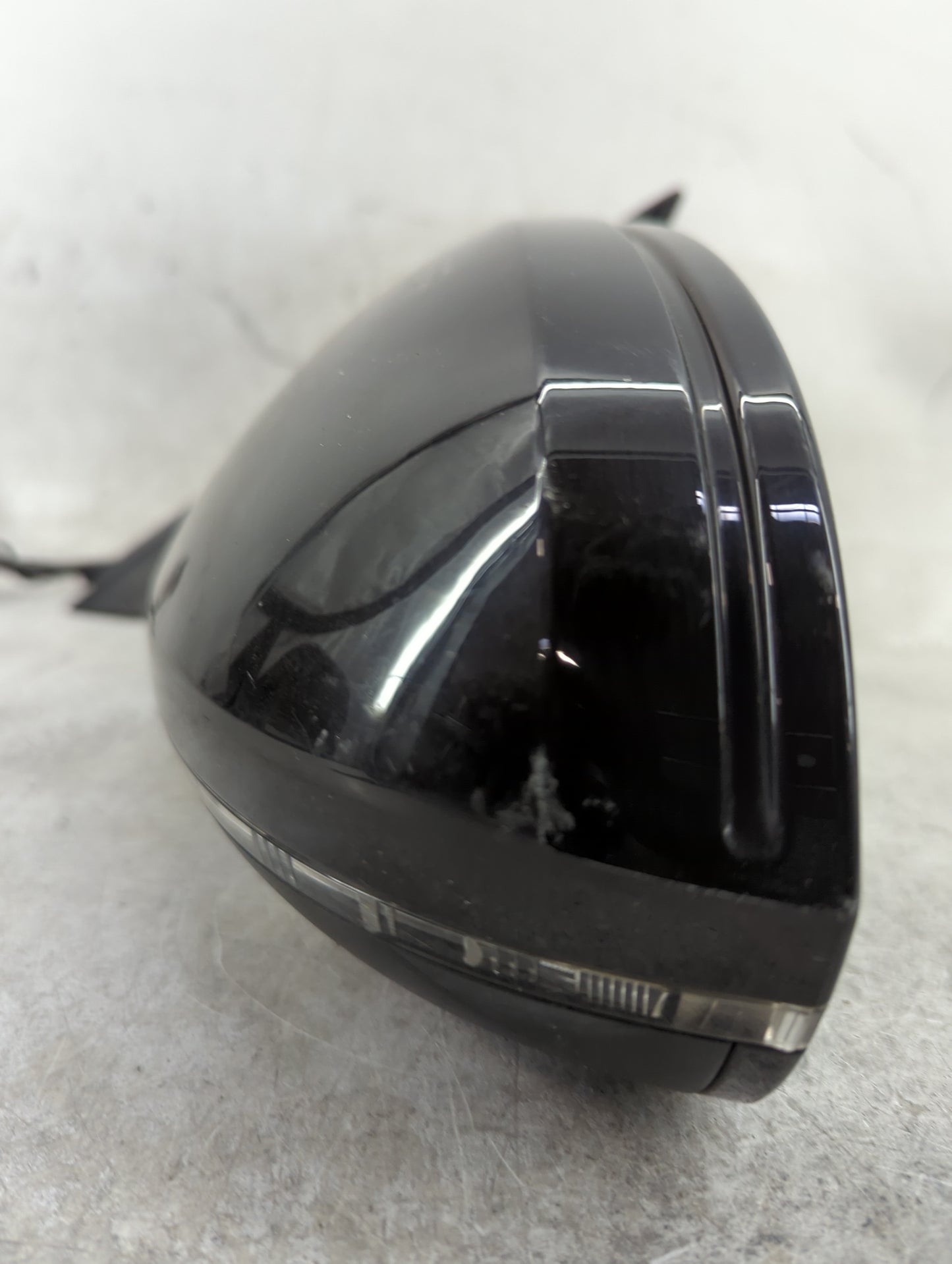 2012-2013 Audi A6 Driver Side View Mirror - Left Door Mirror OEM Used - Oemusedautoparts1.com