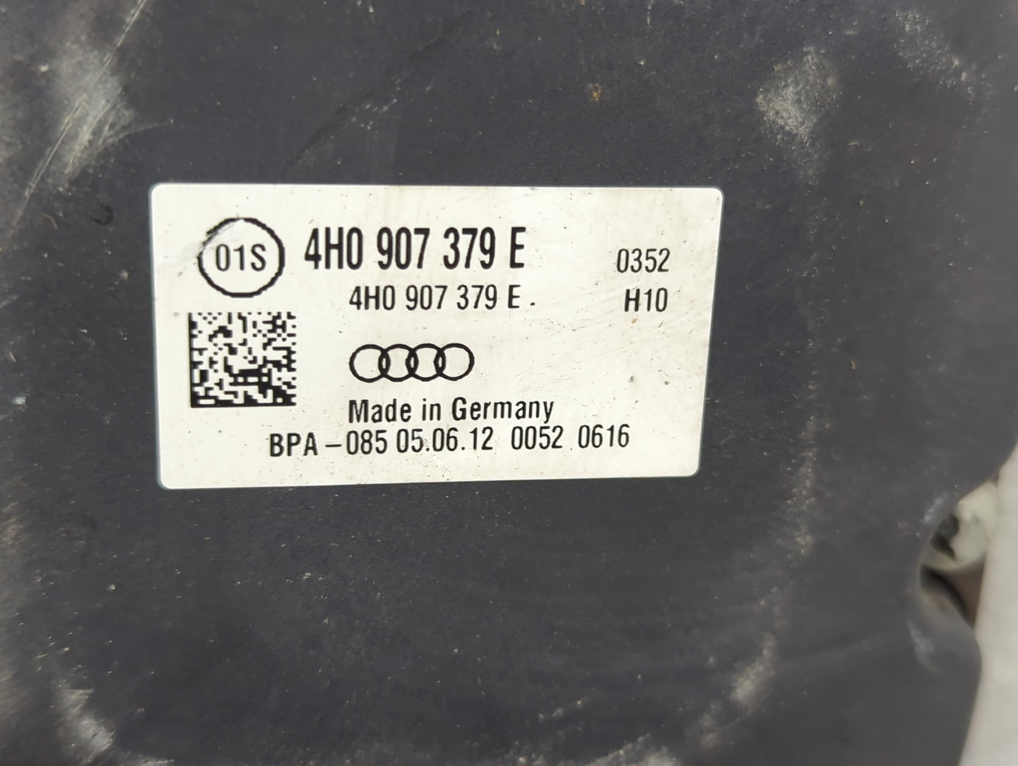 2013-2014 Audi A8 ABS Pump Control Module Replacement P/N:4H0907379E 0265250433, 0265235903 Fits Fits 2013 2014 OEM Used Aut