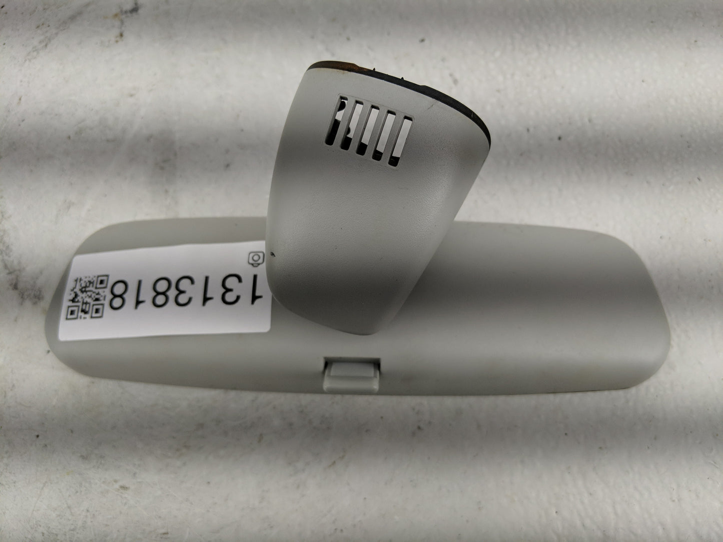 2013 Audi Q5 Interior Rear View Mirror Replacement OEM P/N:E1021217 Fits OEM Used Auto Parts - Oemusedautoparts1.com