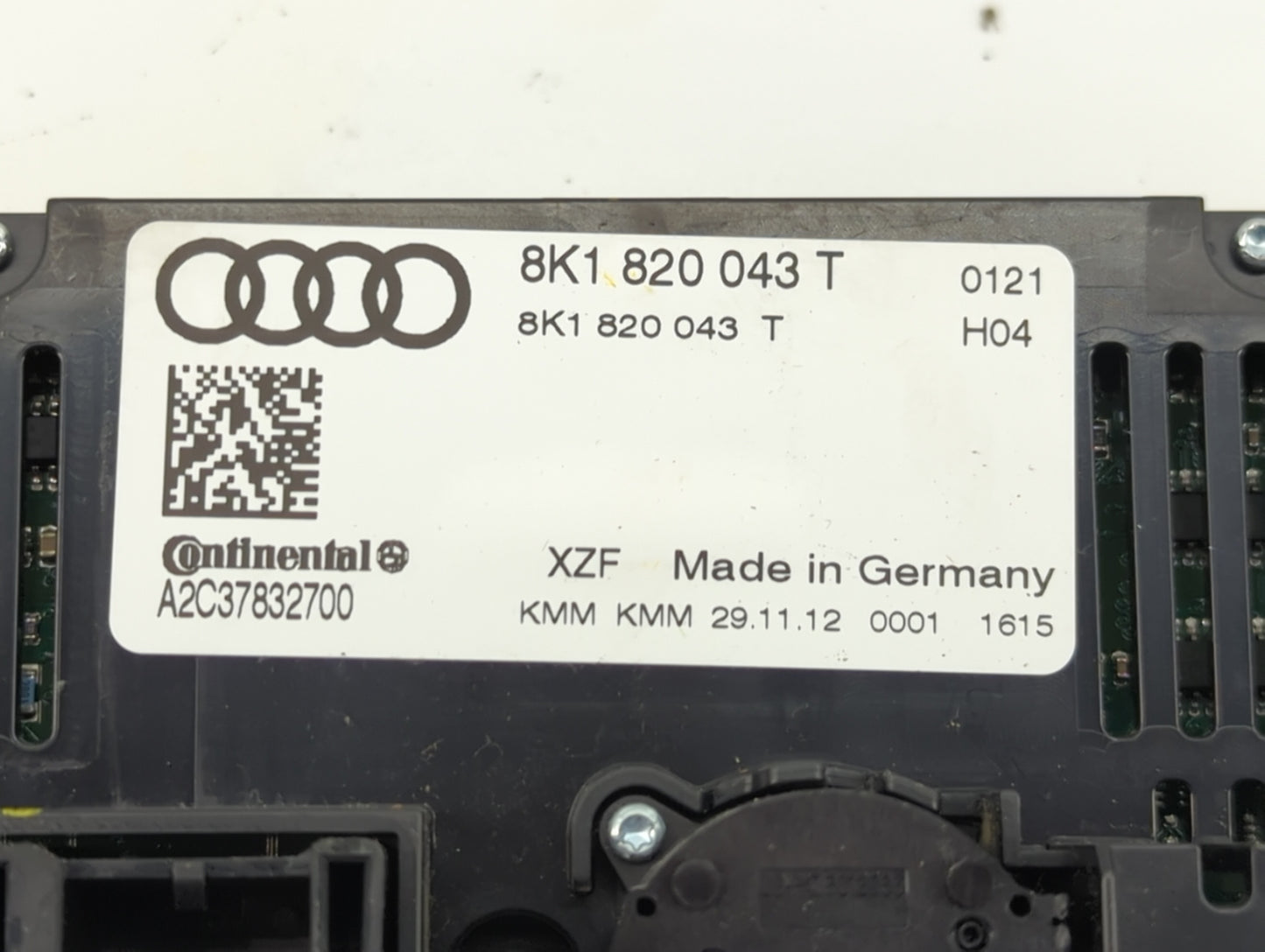 2013 Audi Q5 Climate Control Module Temperature AC/Heater Replacement P/N:A2C37832700 8K1 820 043 T Fits OEM Used Auto Parts