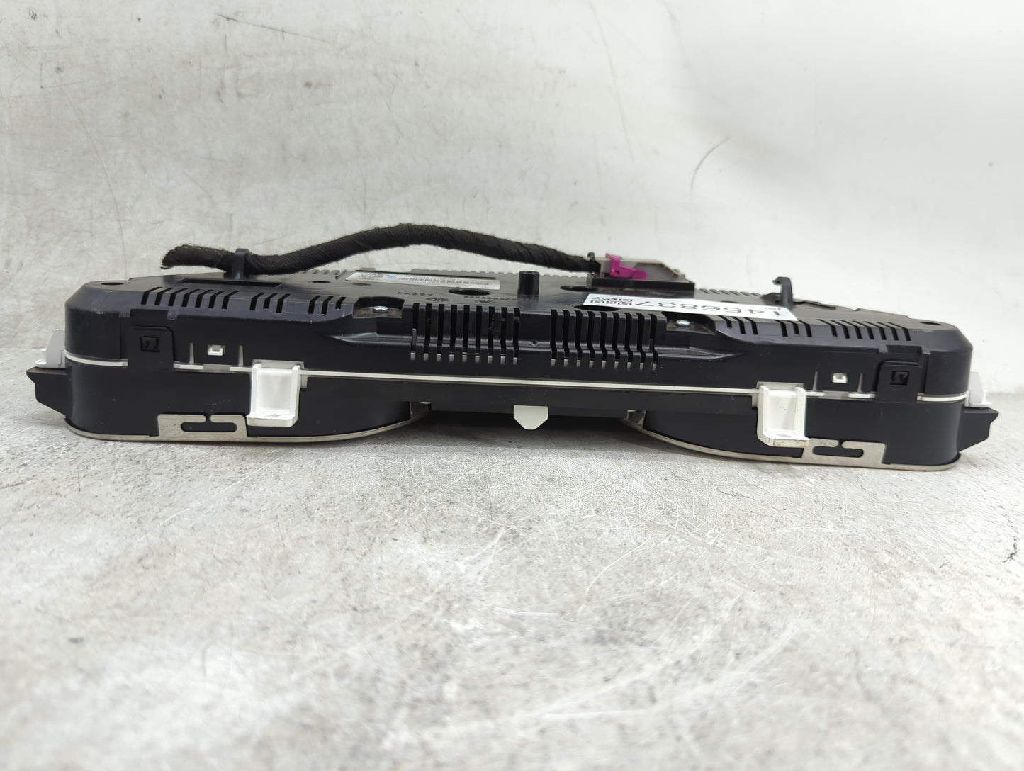 2013-2015 Audi Q7 Instrument Cluster Speedometer Gauges P/N:4L0920985S 503.002.472.102 Miles: Fits Fits 2013 2014 2015 OEM U