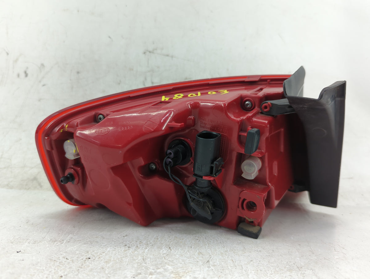 2013-2016 Audi S4 Tail Light Assembly Passenger Right OEM P/N:8K5 945 096 AD 8K5945096 Fits Fits 2013 2014 2015 2016 OEM Use