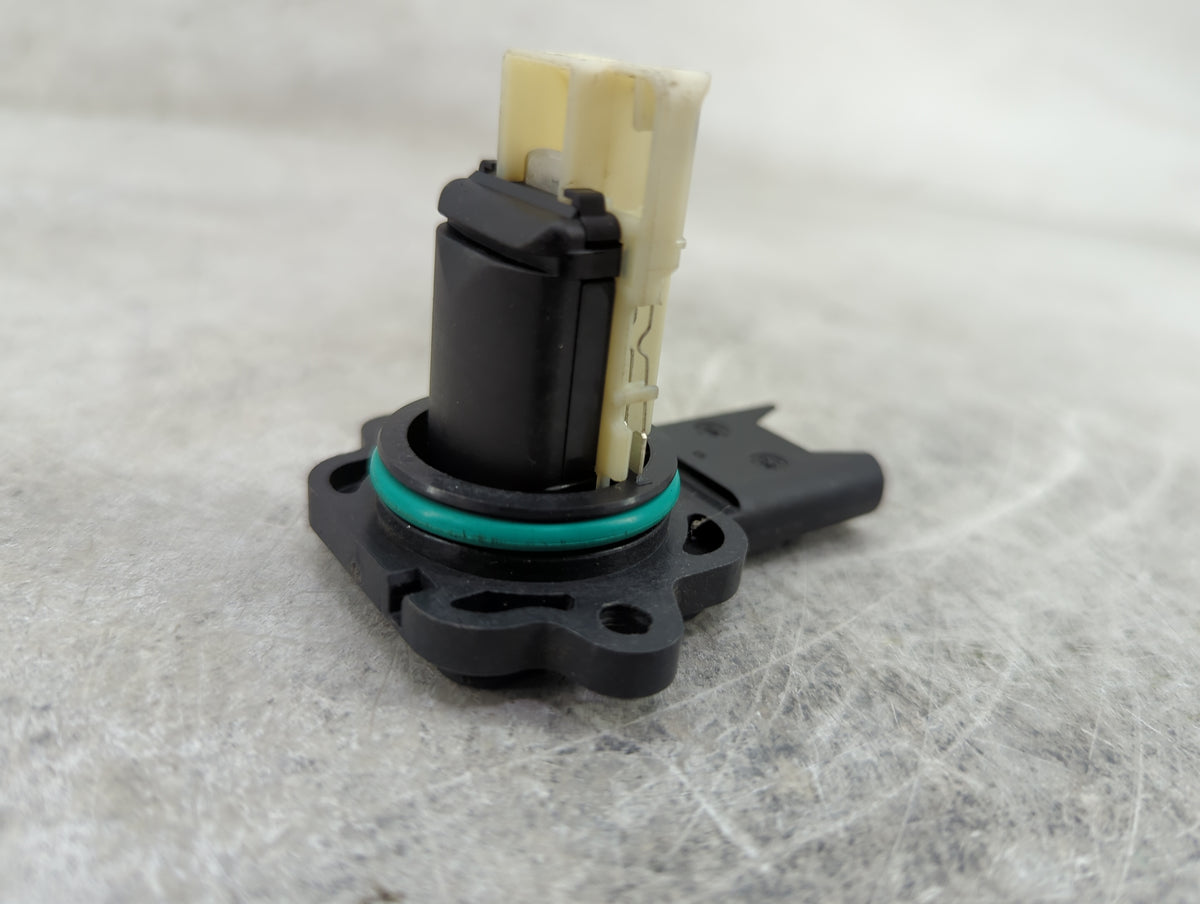 Bmw 128 Mass Air Flow Meter Maf Sensor - Oemusedautoparts1.com