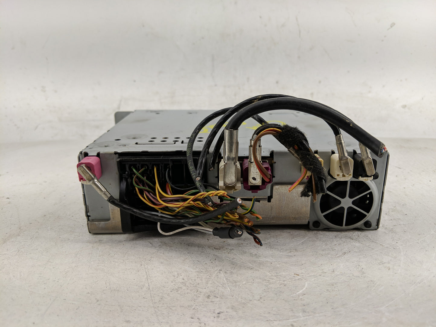 2012-2013 Bmw 328i Radio AM FM Cd Player Receiver Replacement P/N:9290998 Fits Fits 2012 2013 OEM Used Auto Parts - Oemuseda