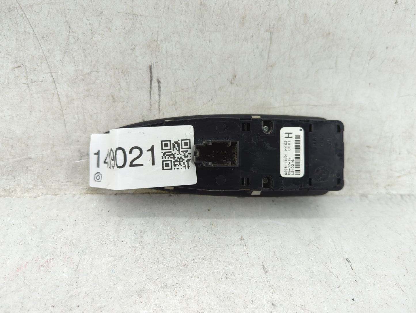 2012-2016 Bmw 328i Master Power Window Switch Replacement Driver Side Left P/N:728934604 Fits OEM Used Auto Parts - Oemuseda