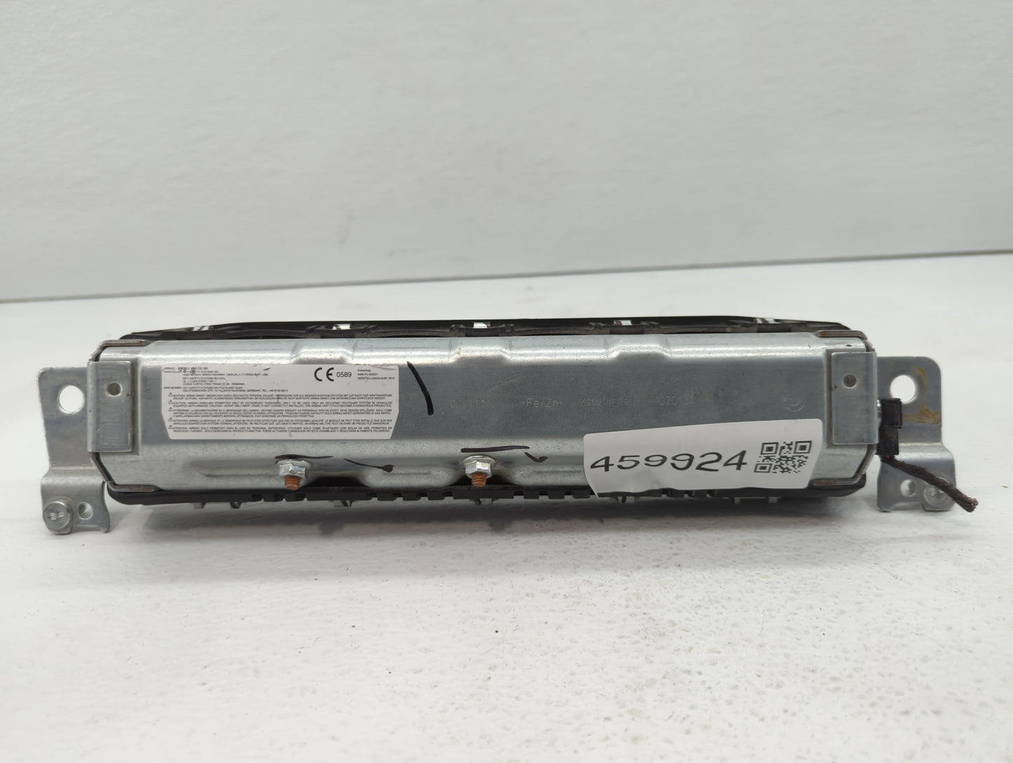 2012-2016 Bmw 328i Air Bag Passenger Right Knee OEM P/N:1020135 1024565 Fits OEM Used Auto Parts - Oemusedautoparts1.com