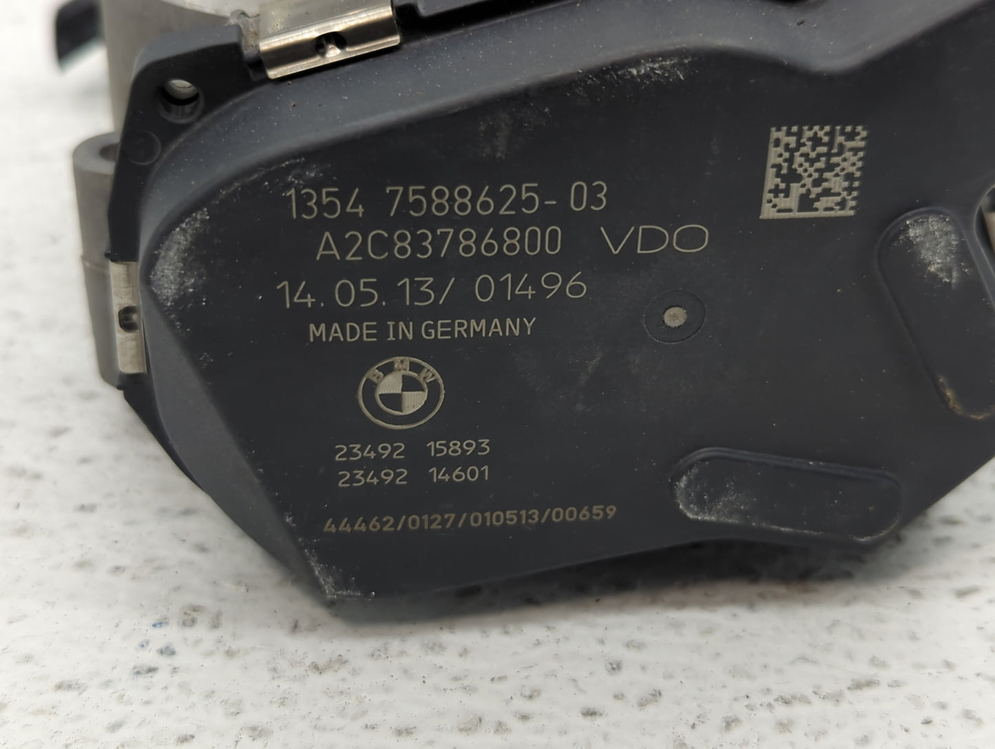 2012-2016 Bmw 328i Throttle Body P/N:1354 7588625-03 1354 7588625 Fits Fits 2012 2013 2014 2015 2016 2017 2018 OEM Used Auto