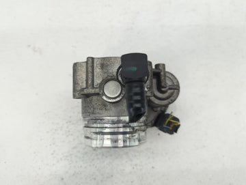 2012-2016 Bmw 328i Throttle Body P/N:154 7588625 02 1354 7588625-04, 1354 7588625-03 Fits Fits 2012 2013 2014 2015 2016 2017 2018 OEM Used Auto Parts