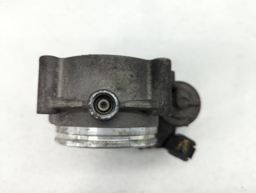 2007-2013 Bmw 328i Throttle Body P/N:1354 7556118-04 1354 7556118-03 Fits Fits 2007 2008 2009 2010 2011 2012 2013 OEM Used Auto Parts