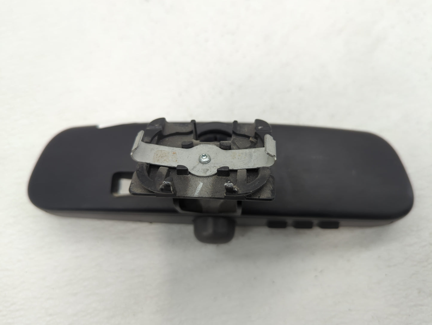 2013-2015 Bmw 328i Interior Rear View Mirror Replacement OEM P/N:E11026662 Fits Fits 2013 2014 2015 2016 OEM Used Auto Parts