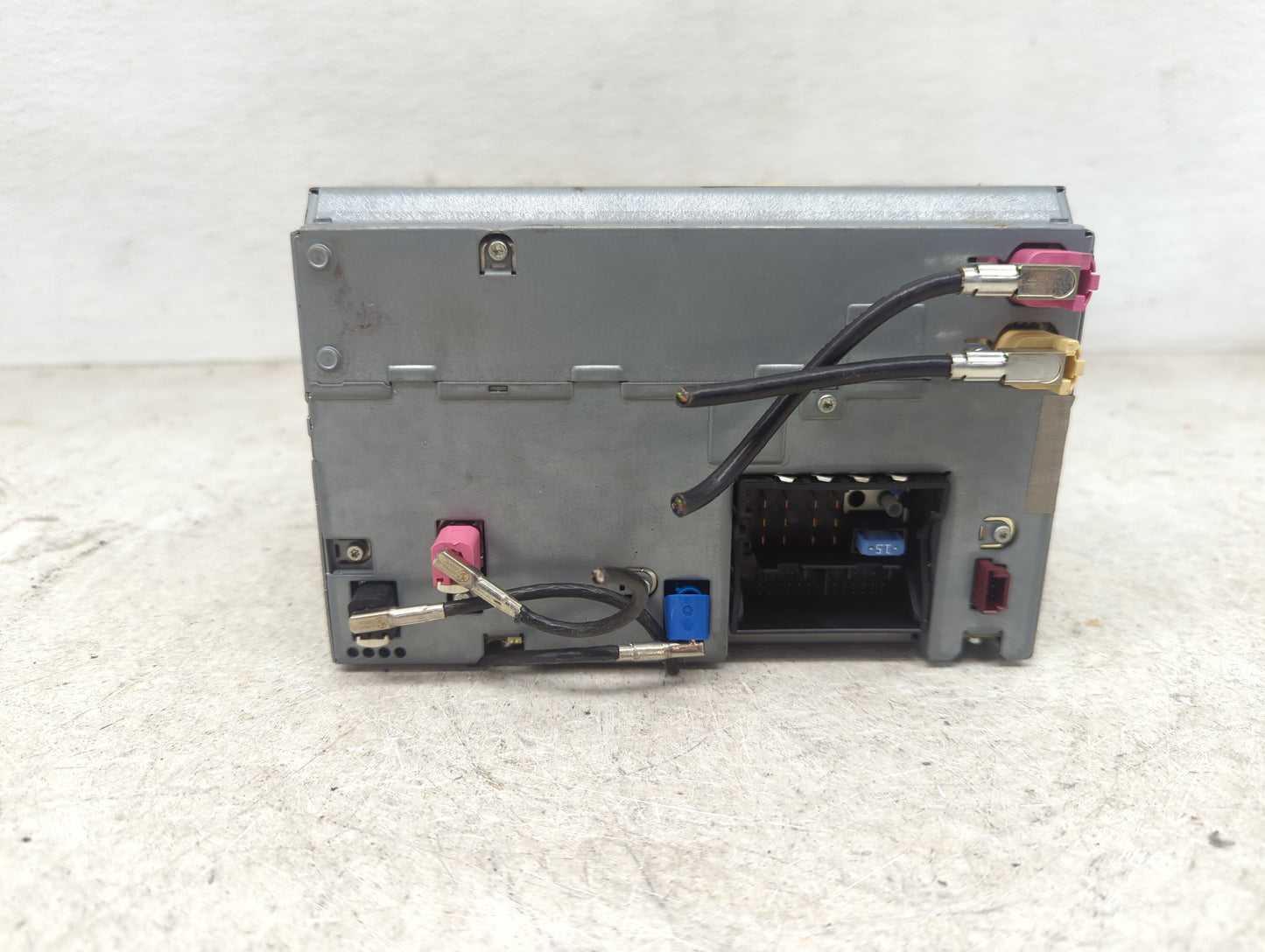 2014-2015 Bmw 335i Radio AM FM Cd Player Receiver Replacement P/N:9302230 HBB081EC107 Fits Fits 2014 2015 2016 2017 2019 OEM