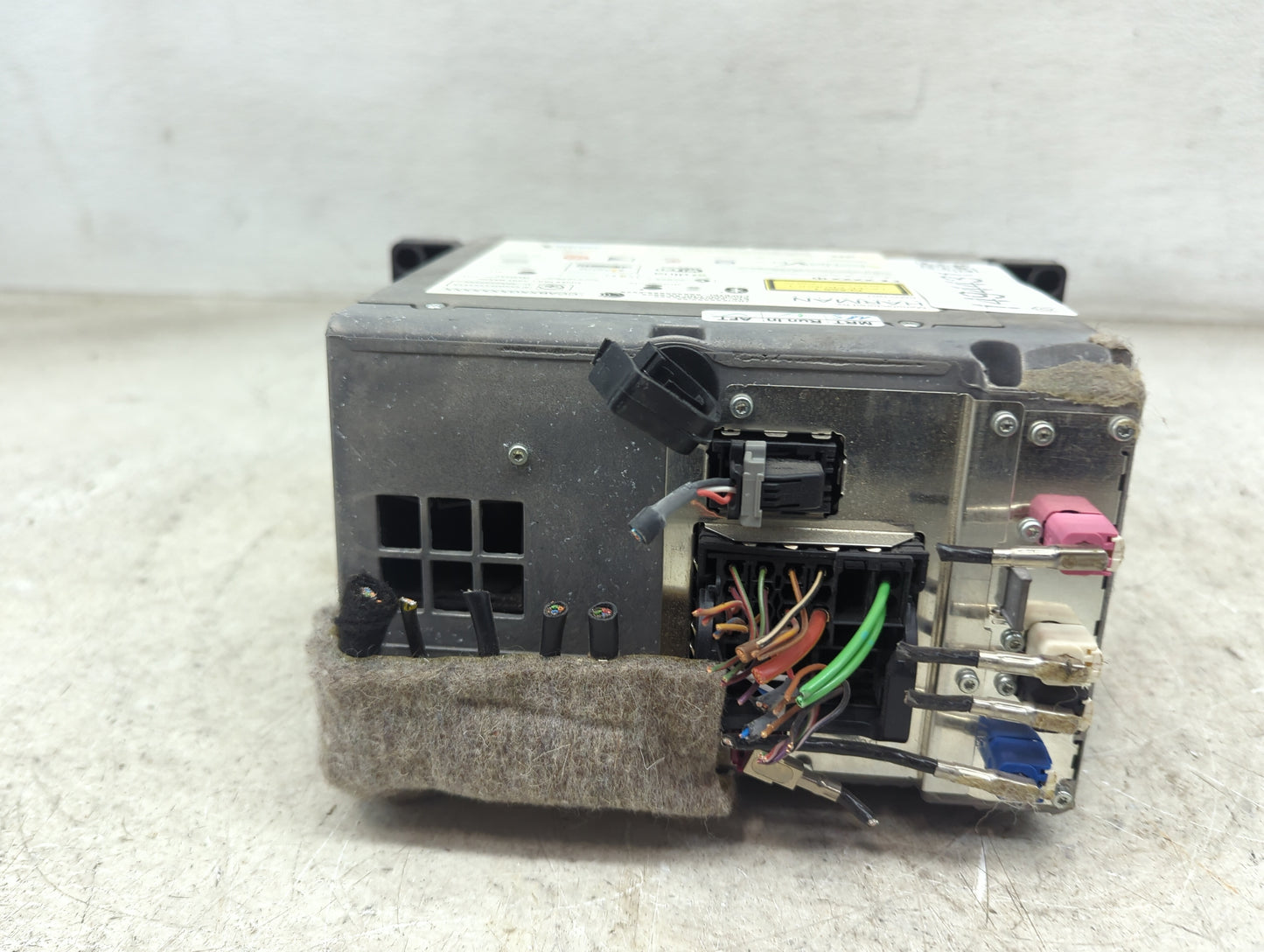 2013 Bmw 528 Radio AM FM Cd Player Receiver Replacement P/N:9290362 01 Fits OEM Used Auto Parts - Oemusedautoparts1.com