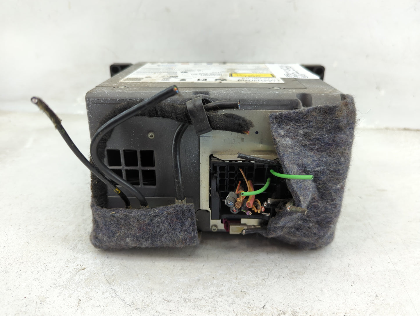 2013 Bmw 528i Radio AM FM Cd Player Receiver Replacement P/N:931104101 Fits Fits 2012 2014 OEM Used Auto Parts - Oemusedauto