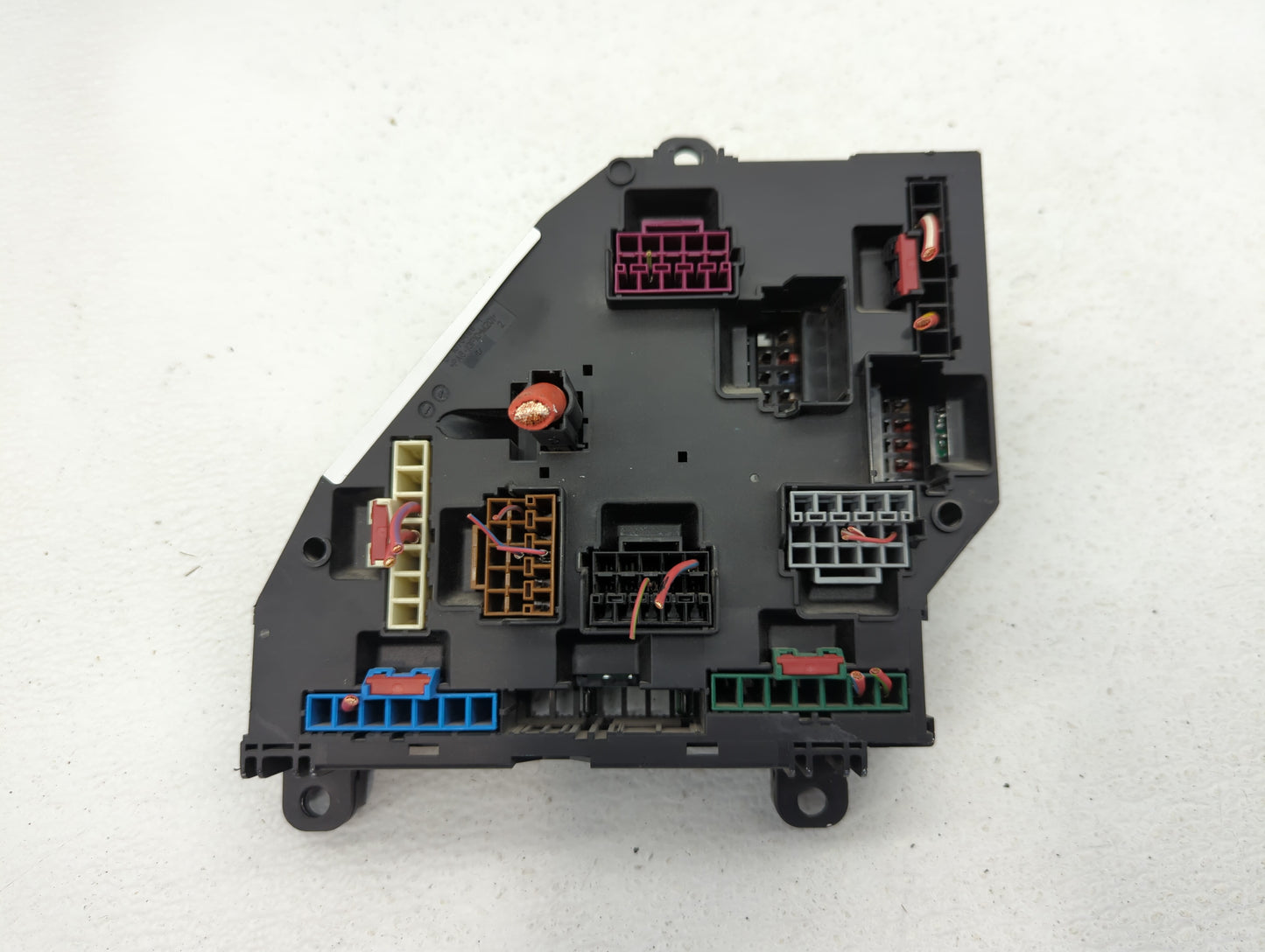 2013-2016 Bmw 528i Fusebox Fuse Box Panel Relay Module P/N:1670498-1 Fits Fits 2012 2013 2014 2015 2016 2017 2018 OEM Used A