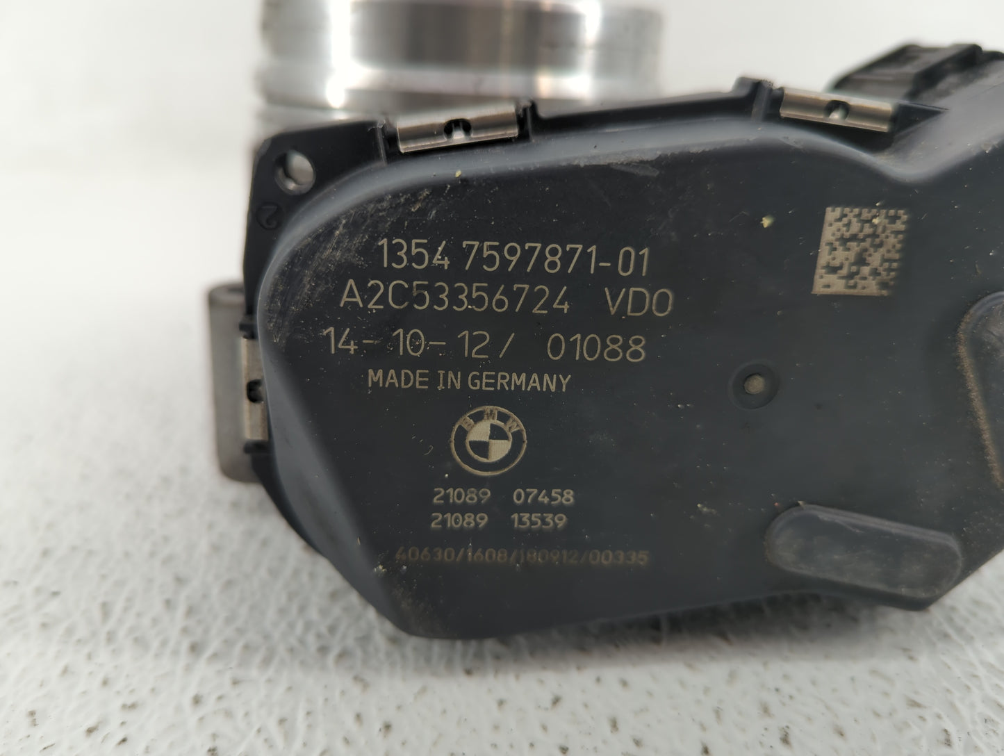 2010-2017 Bmw 535i Throttle Body P/N:1354 7597871-01 Fits Fits 2010 2011 2012 2013 2014 2015 2016 2017 2018 2019 2020 OEM Us