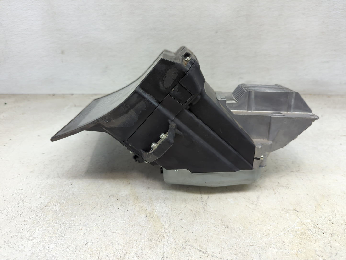 2013-2015 Bmw 750i Instrument Cluster Speedometer Gauges P/N:BM-0528-011 6230-9 249 963 Miles: Fits Fits 2013 2014 2015 2016