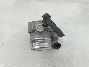 2013-2017 Bmw X3 Throttle Body P/N:7588625-04 A2C83786800 Fits Fits 2012 2013 2014 2015 2016 2017 2018 OEM Used Auto Parts