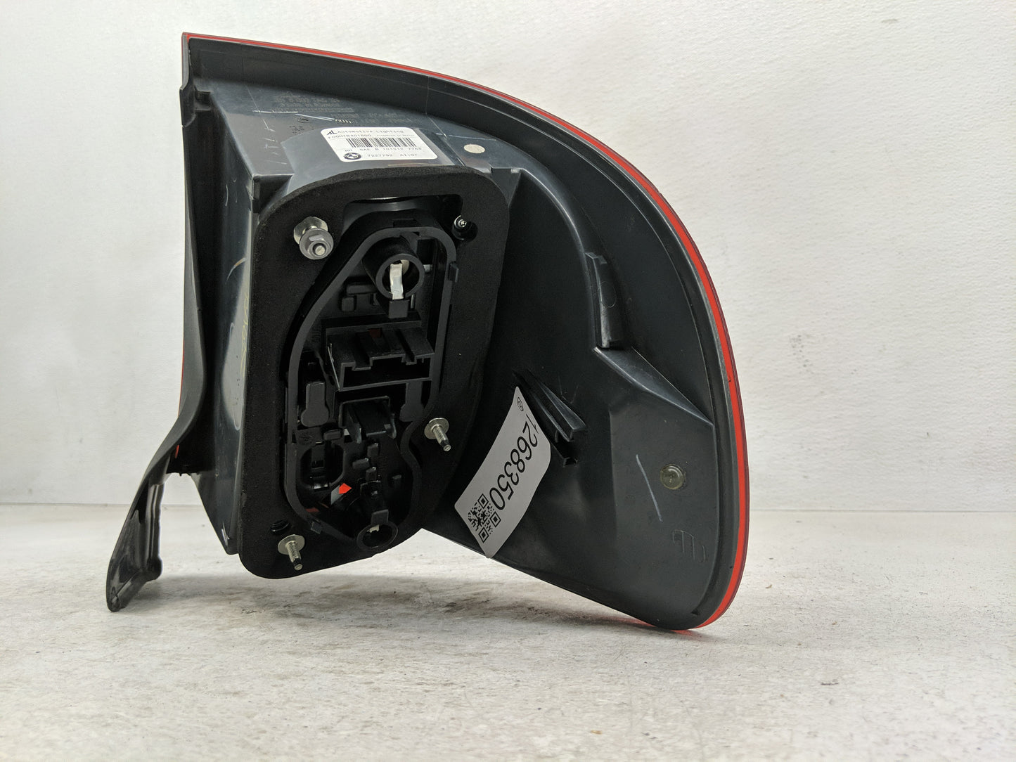 2011-2013 Bmw X5 Tail Light Assembly Passenger Right OEM Fits Fits 2011 2012 2013 OEM Used Auto Parts - Oemusedautoparts1.co