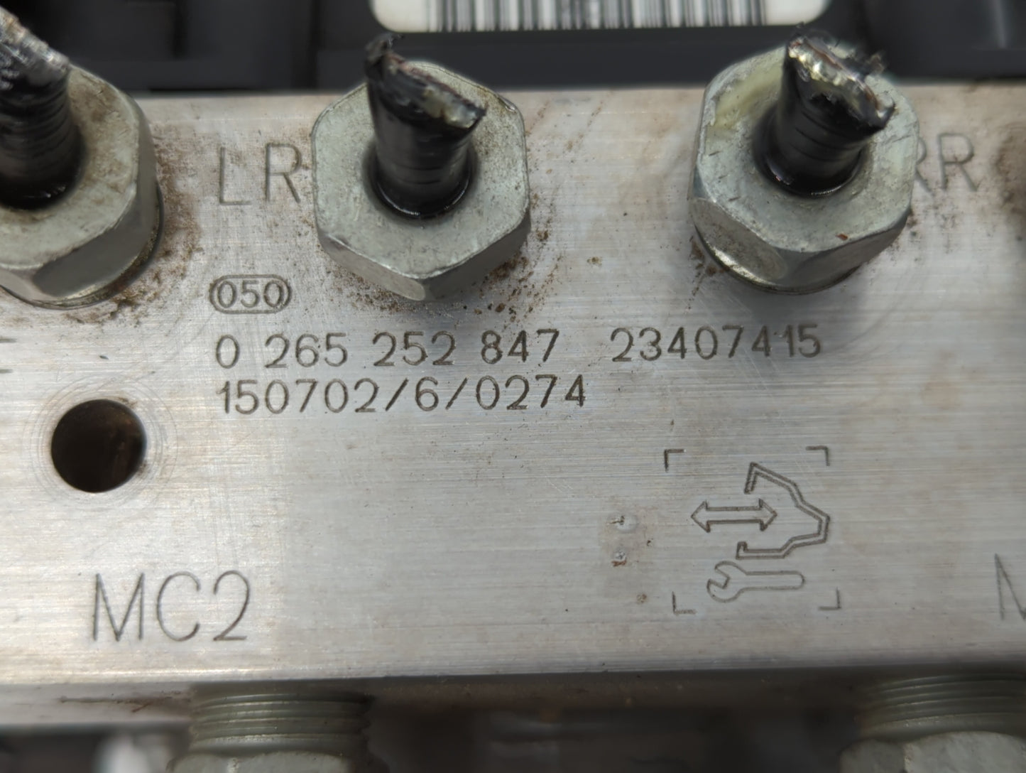 2012-2017 Buick Enclave ABS Pump Control Module Replacement P/N:23407415 2822156, 22912779 Fits Fits 2012 2013 2014 2015 201