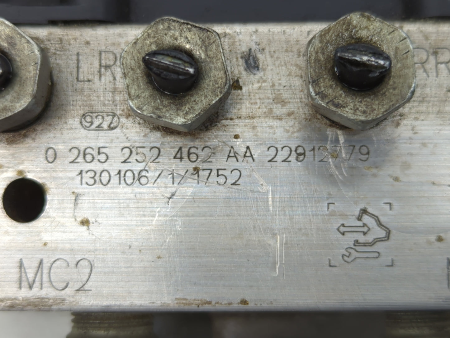 2012-2017 Buick Enclave ABS Pump Control Module Replacement P/N:22912779 Fits Fits 2012 2013 2014 2015 2016 2017 OEM Used Au