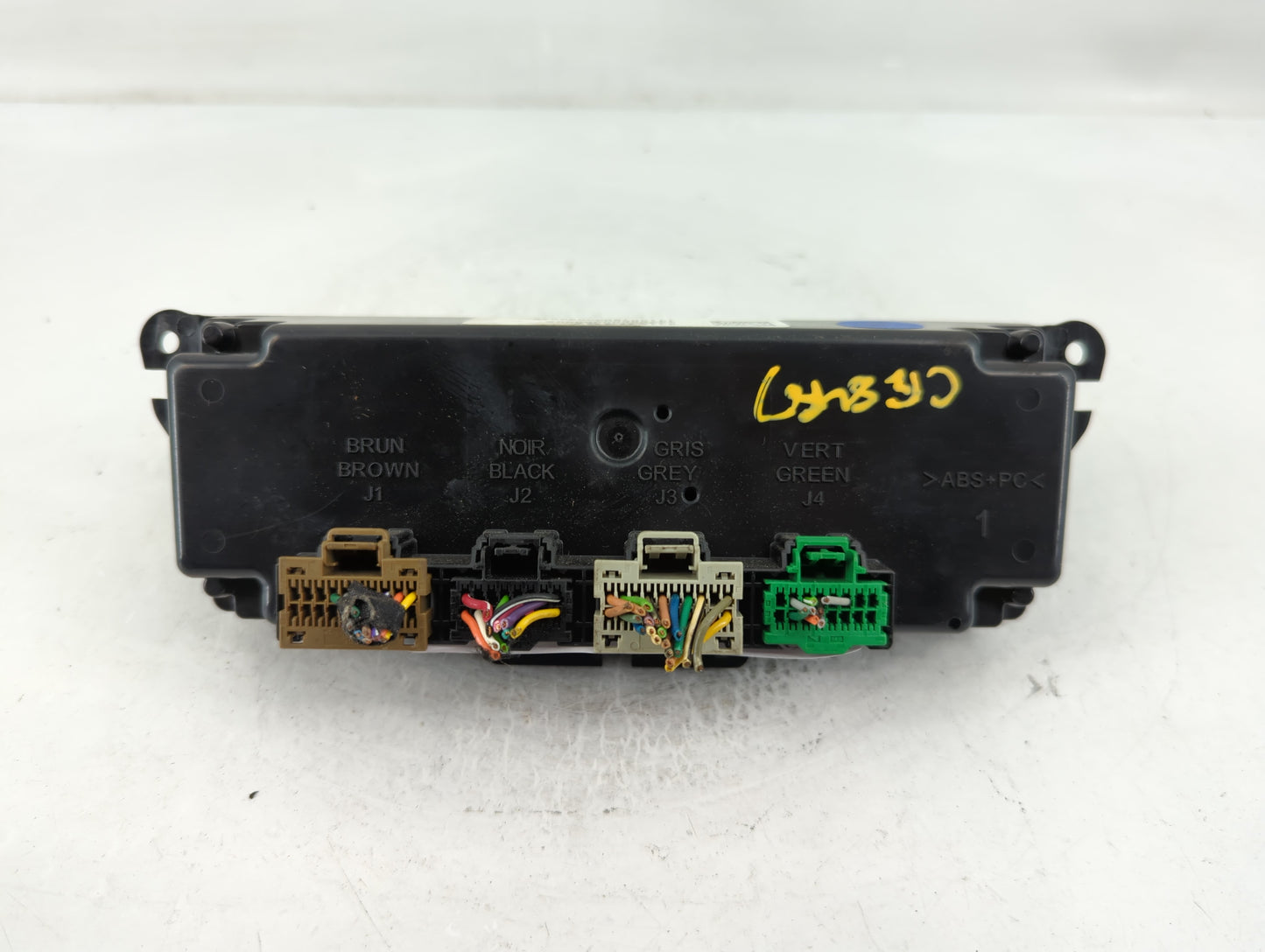 2013 Buick Enclave Climate Control Module Temperature AC/Heater Replacement P/N:23120467 Fits OEM Used Auto Parts - Oemuseda