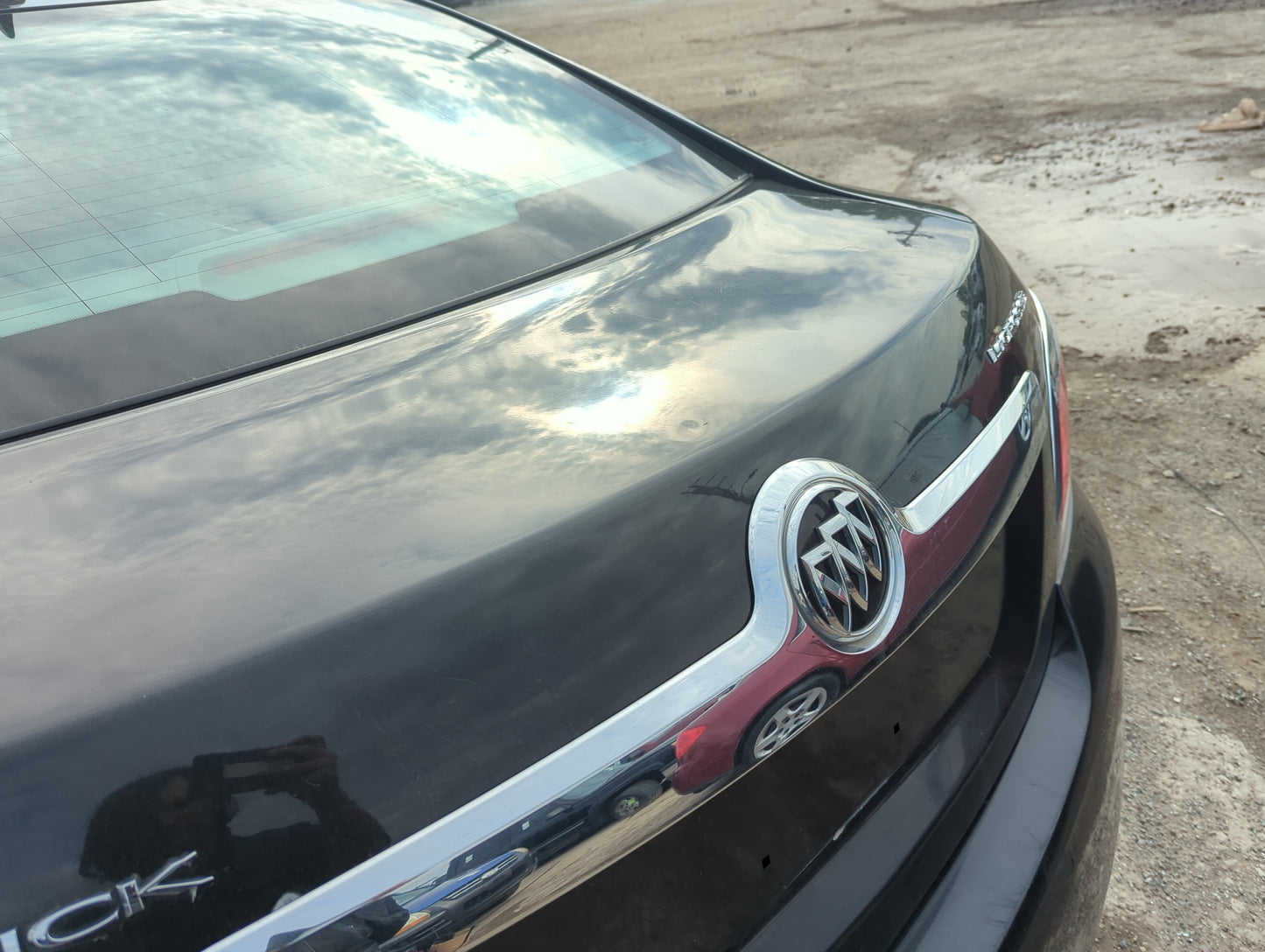 2010-2013 Buick Lacrosse Trunk/decklid/hatch/tailgate Oem - Oemusedautoparts1.com
