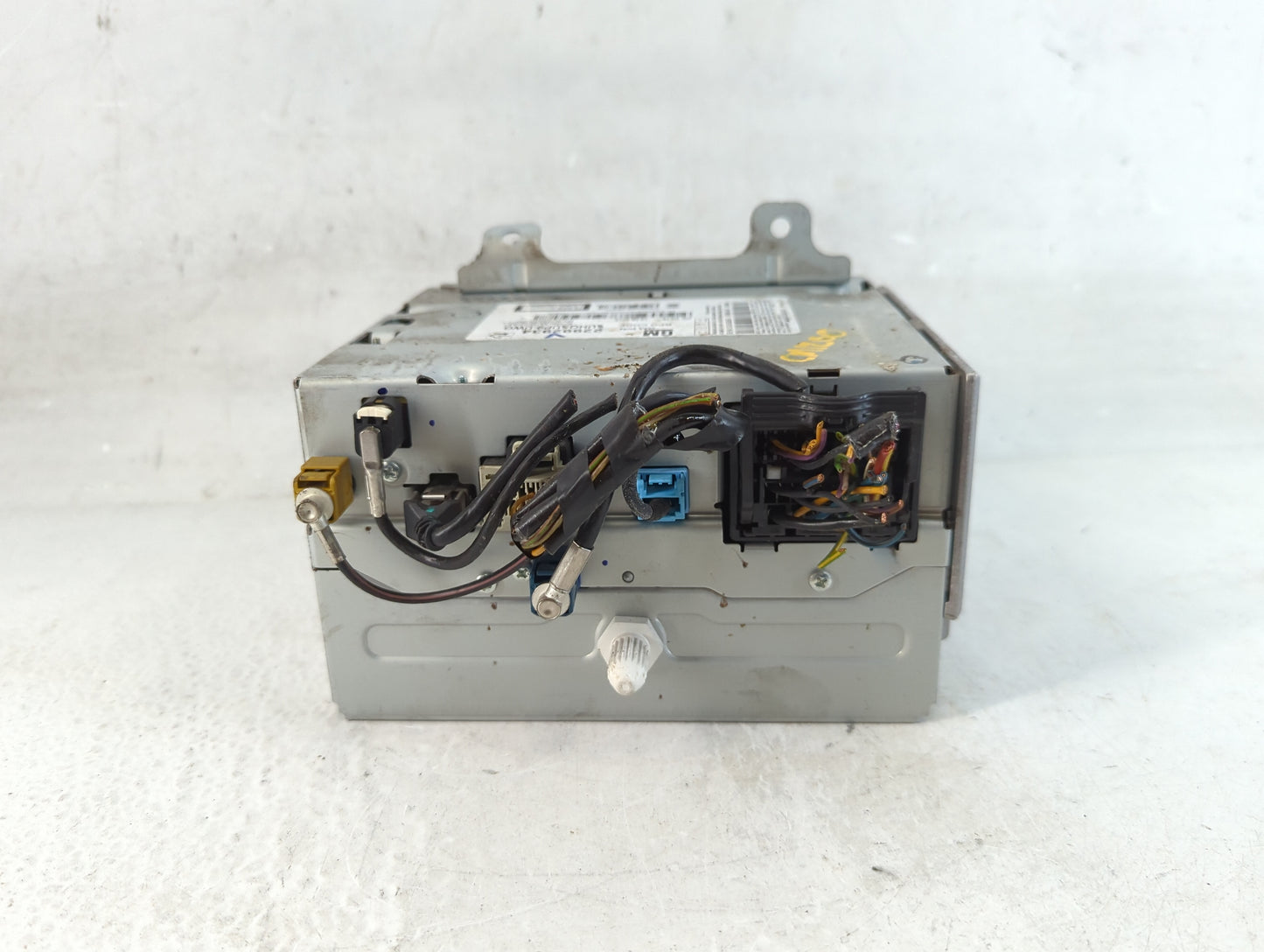 2013 Buick Verano Radio AM FM Cd Player Receiver Replacement P/N:22992934 Fits OEM Used Auto Parts - Oemusedautoparts1.com