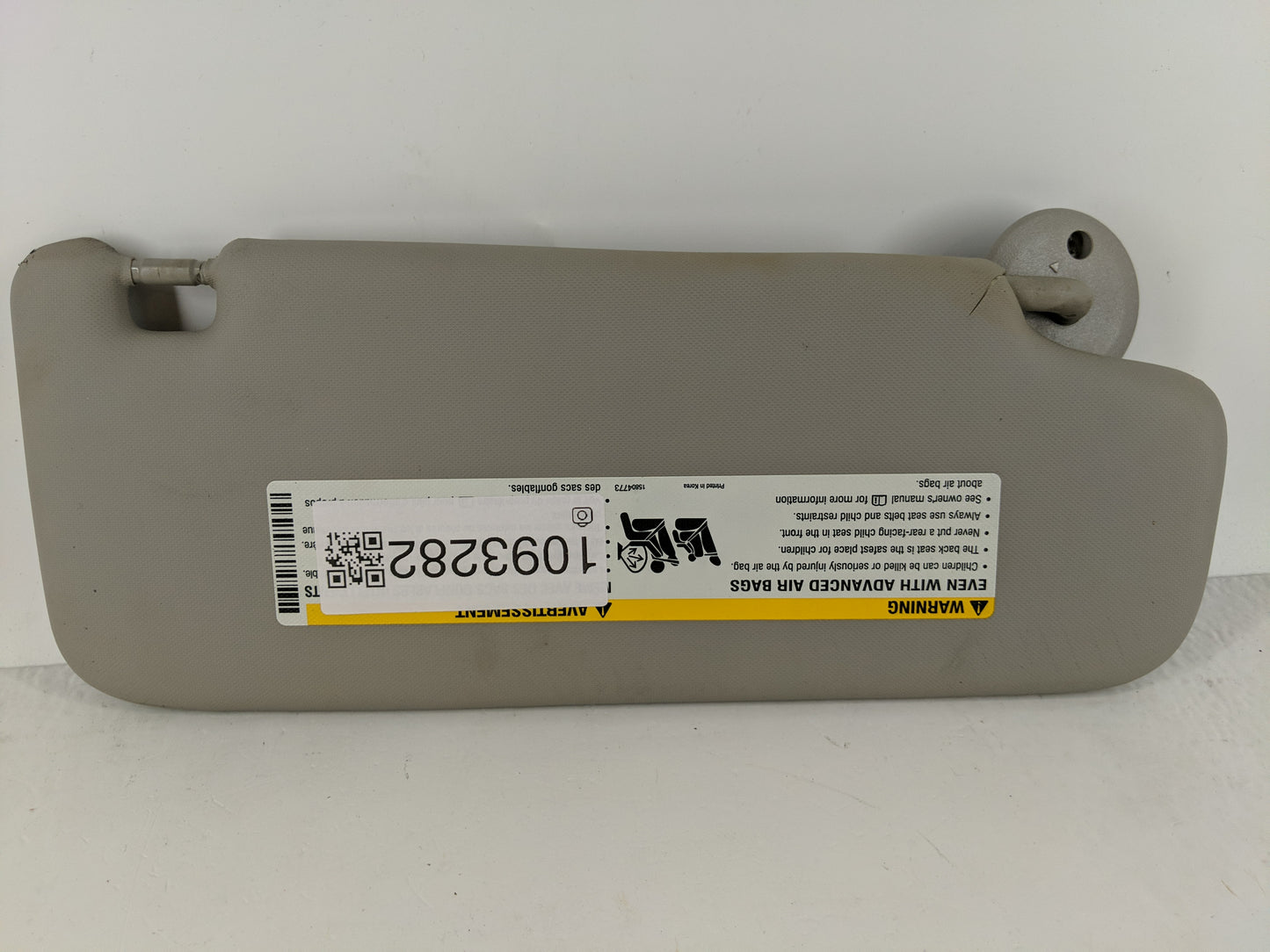 2012-2017 Buick Verano Sun Visor Shade Replacement Passenger Right Mirror Fits Fits 2012 2013 2014 2015 2016 2017 OEM Used A