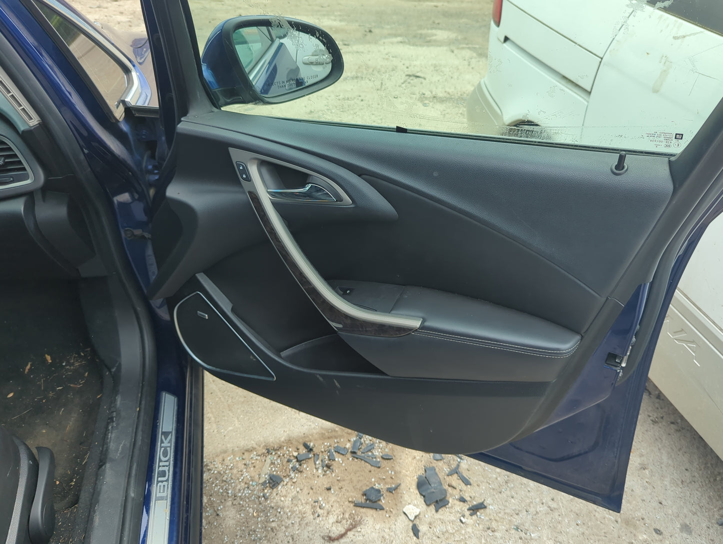 2013 Buick Verano Front Right Passenger Interior Door Panel Trim - Oemusedautoparts1.com