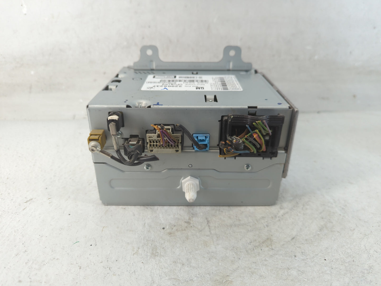 2013 Buick Verano Radio AM FM Cd Player Receiver Replacement P/N:22965237 Fits Fits 2014 2015 2016 OEM Used Auto Parts - Oem