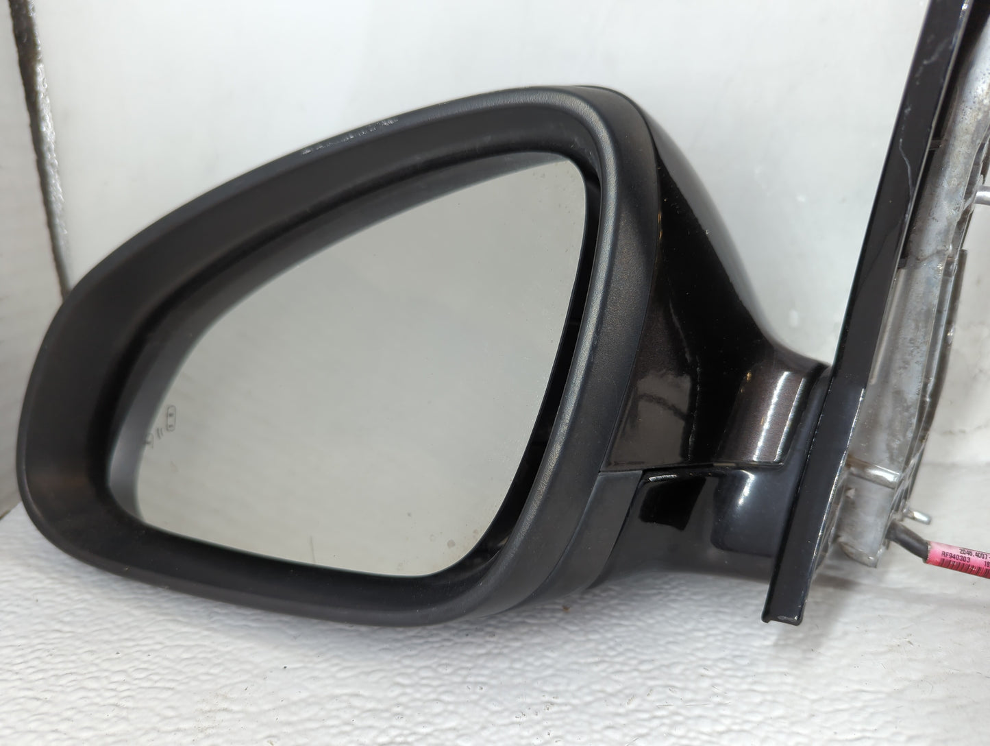 2013-2017 Buick Verano Driver Side View Mirror - Left Door Mirror OEM Used - Oemusedautoparts1.com