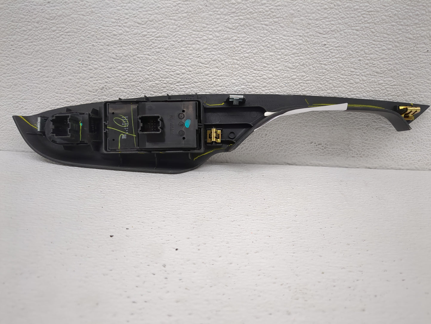 2013 Cadillac Ats Master Power Window Switch Replacement Driver Side Left P/N:22747718 Fits OEM Used Auto Parts - Oemusedaut
