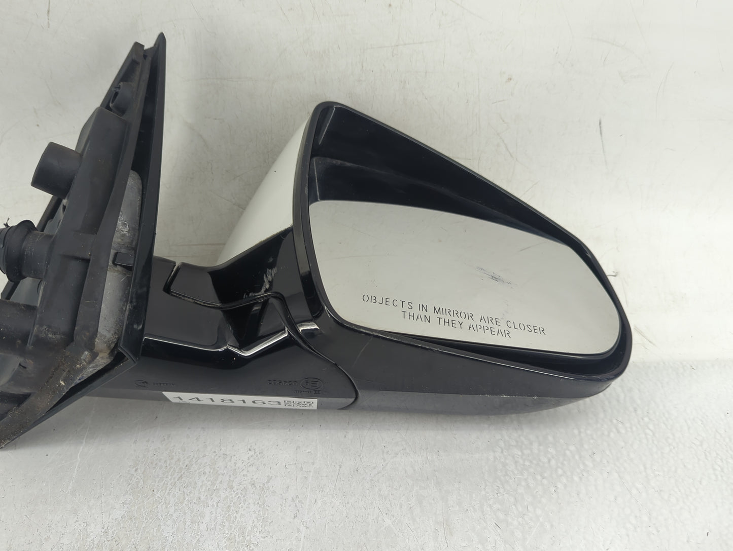 2010-2014 Cadillac Srx Passenger Side View Mirror - Right Door Mirror OEM Used - Oemusedautoparts1.com