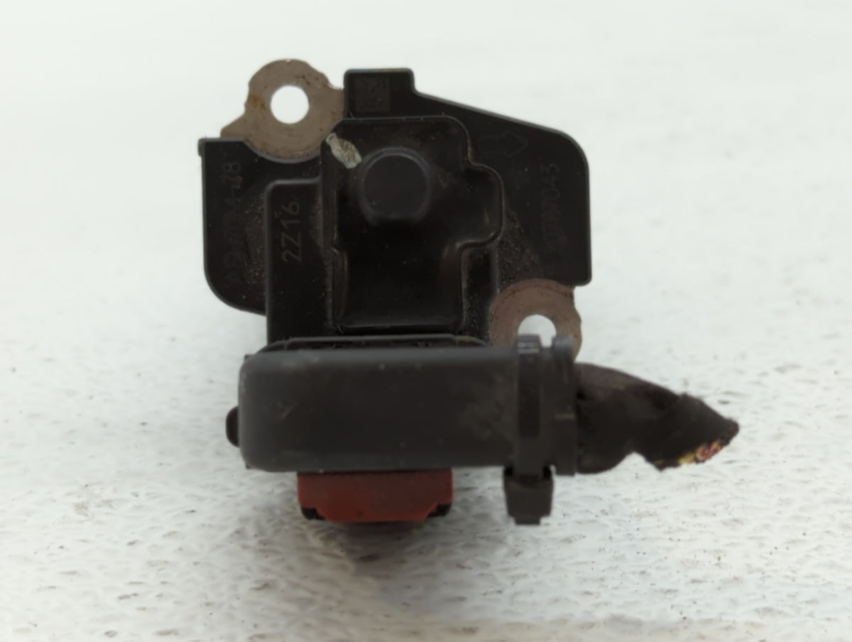2012-2016 Cadillac Srx Mass Air Flow Meter Maf Sensor 554069 - Oemusedautoparts1.com