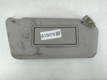 2010-2014 Cadillac Srx Sun Visor Shade Replacement Passenger Right Mirror Fits Fits 2010 2011 2012 2013 2014 OEM Used Auto Parts
