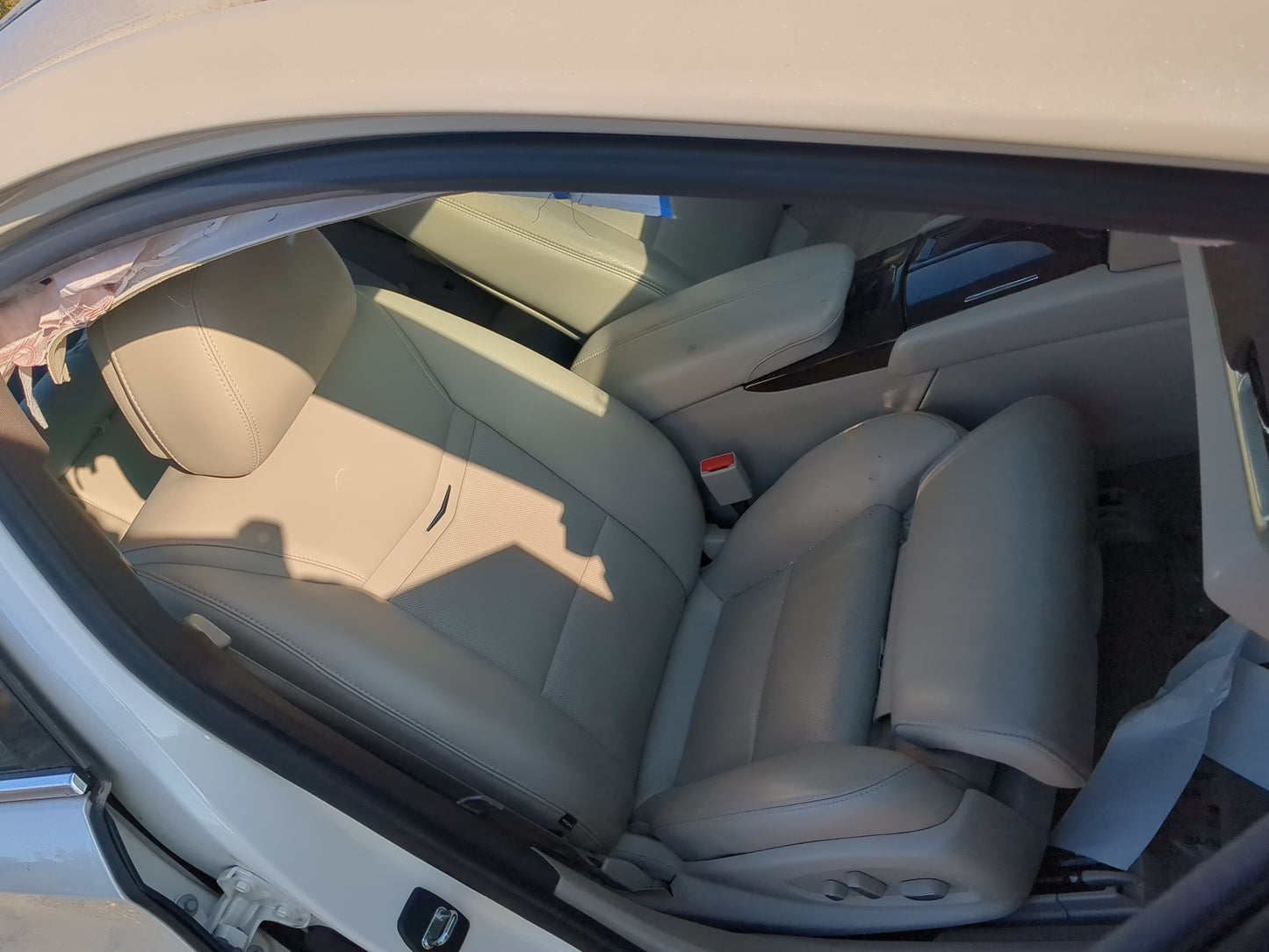 2013-2014 Cadillac Xts Passenger Front Seat Oem - Oemusedautoparts1.com