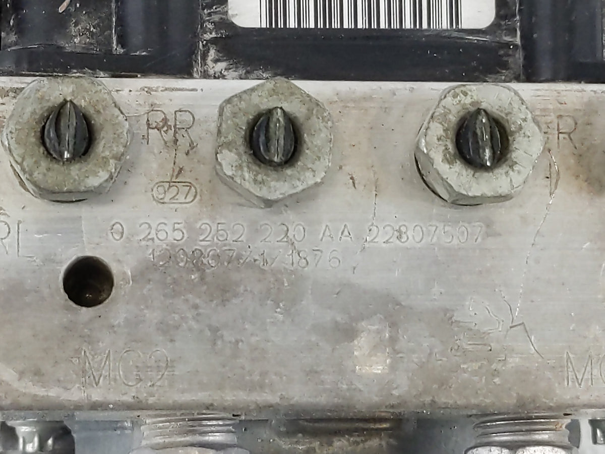 2012-2015 Chevrolet Camaro Anti-Lock Brake ABS Pump Module Actuator OEM P/N:22807507 Fits Fits 2012 2013 2014 2015 OEM Used