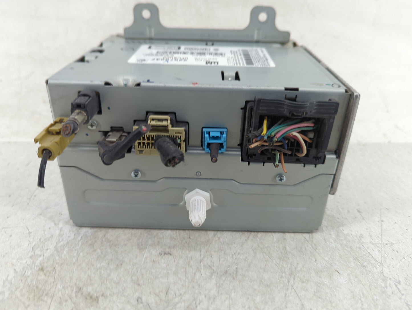 2013-2015 Chevrolet Camaro Radio AM FM Cd Player Receiver Replacement P/N:22979837 Fits Fits 2013 2014 2015 2016 OEM Used Au