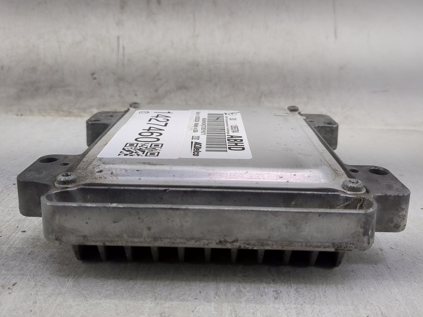 2010-2015 Chevrolet Camaro PCM Engine Control Computer ECU ECM PCU OEM P/N:12653784 12633238 Fits OEM Used Auto Parts - Oemu